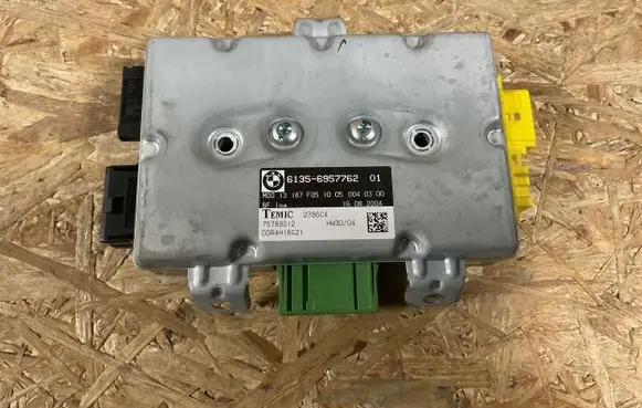 BMW 5 E60 E61 Door control unit/module 6957762 75789012 DDR4H16G21