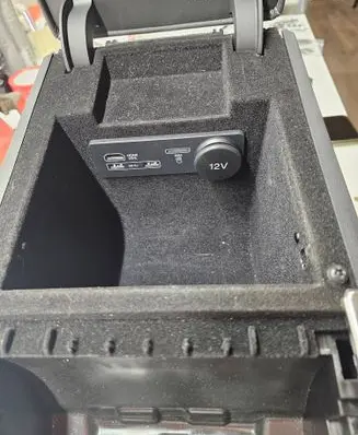 Jaguar XF Center console 