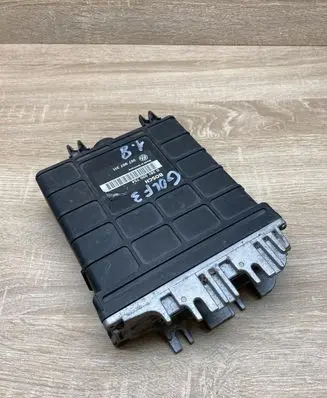 Volkswagen Golf III Engine control unit/module ECU 357907311 0261200754