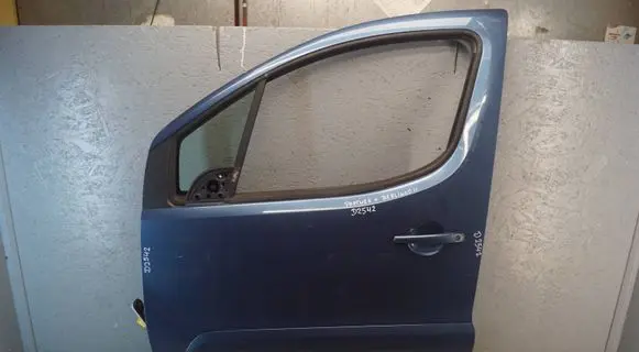Peugeot Partner Front door