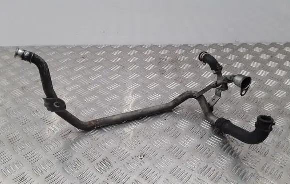 Land Rover Discovery 3 - LR3 Engine coolant pipe/hose 7H2Q6720DA