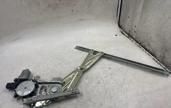 Mitsubishi Lancer X Front door window regulator with motor 807090