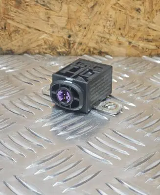 Audi A6 S6 C6 4F Battery relay fuse 4F0915519