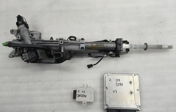 BMW X3 E83 Engine ECU kit and lock set 7801216