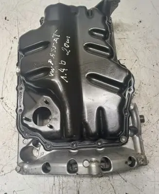 Volkswagen PASSAT B8 Oil sump 04E103603L 04E103600H