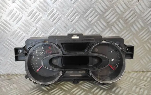 Renault Trafic III (X82) Speedometer (instrument cluster) 248100937R VPFRRF10849SG