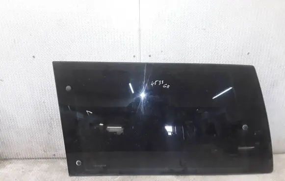 Mercedes-Benz Vito Viano W638 Rear side window 
