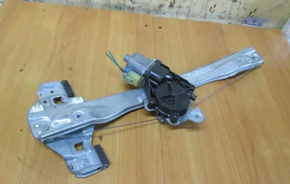 Chevrolet Cruze Rear door window regulator with motor