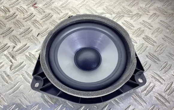 Lexus RC Rear door speaker 8616033820