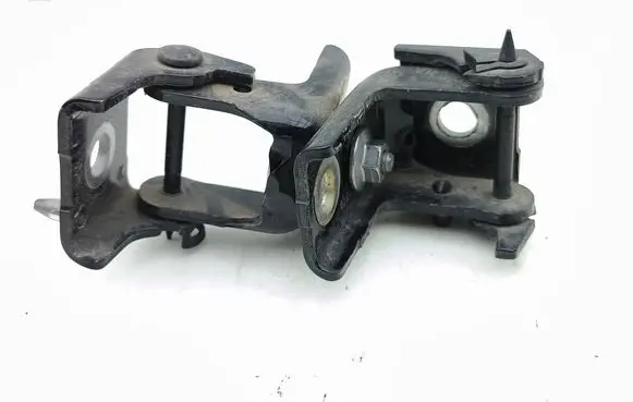 Rear door hinge set
