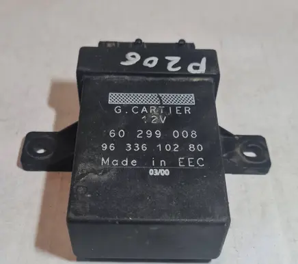 Peugeot 206 Coolant fan relay 60299008 9633610280