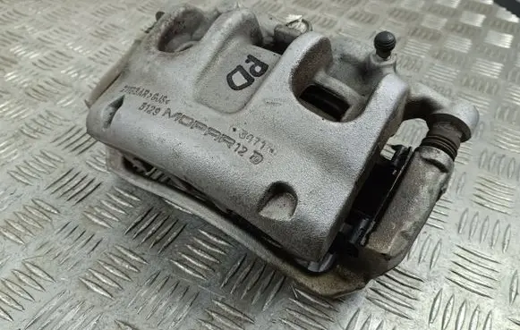 Jeep Grand Cherokee WL Front brake caliper 68338904AB