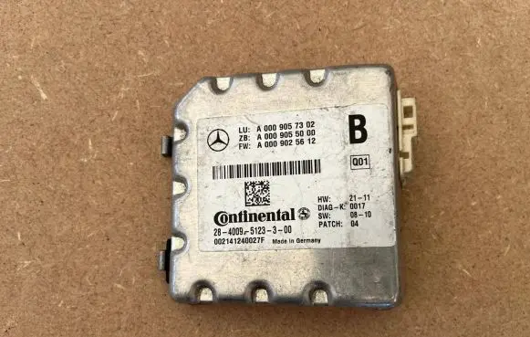 Mercedes-Benz B W246 W242 Windshield/windscreen camera A0009057302 A0009055000 2840095123300