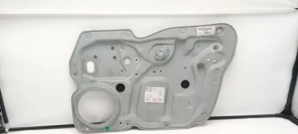 Volkswagen Touran II Front door sound insulation 1T1837730BD 06521555 117622R