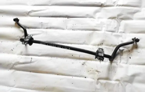 Ford Kuga I Front anti-roll bar/sway bar