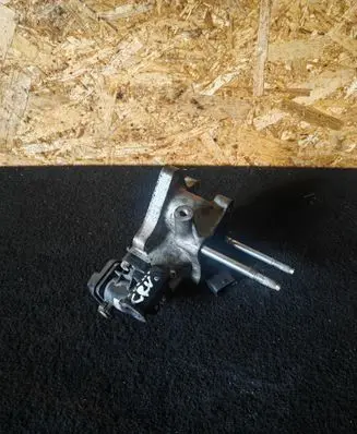 Honda CR-V EGR valve 0120101040