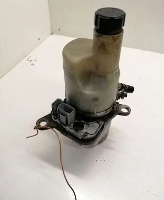 Volvo V50 Power steering pump 1040085018094