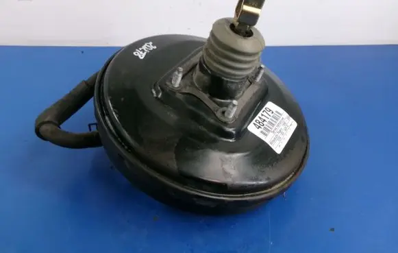 Mitsubishi Pajero Pinin Brake booster