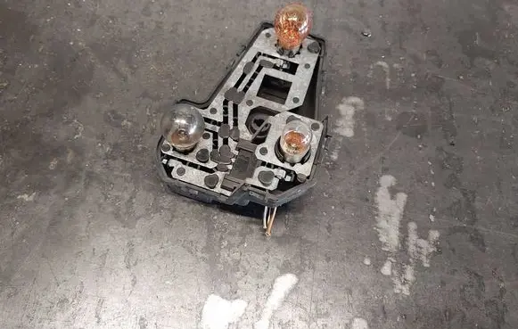 Ford Galaxy Tail light bulb cover holder 7M5945257