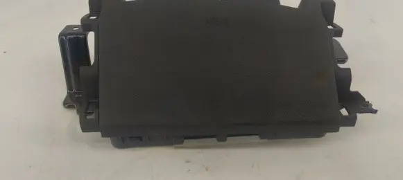 Hyundai i40 Knee airbag 569703Z200RY