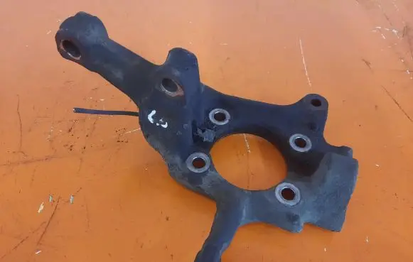 Volvo S80 Front wheel hub spindle knuckle