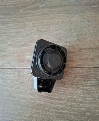 Audi A1 Horn signal 5Q0951605A
