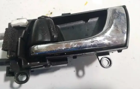 Subaru Legacy Rear door interior handle 