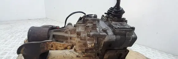 Mitsubishi Pajero Gearbox transfer box case 
