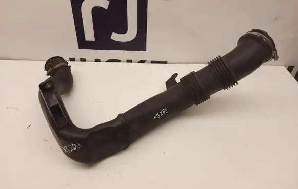 Jaguar XJ X351 Intercooler hose/pipe 9X239689AD