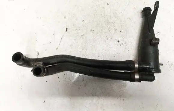 Audi 100 S4 C4 Breather/breather pipe/hose 046103495a