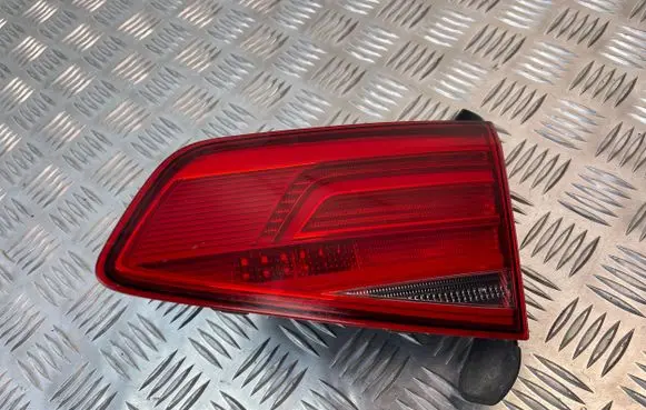 Volkswagen PASSAT B8 Tailgate rear/tail lights 195268