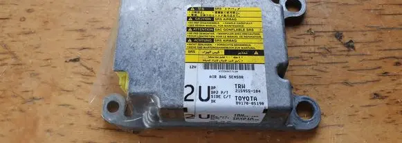 Toyota Avensis T250 Airbag control unit/module 215955104 8917005190
