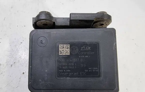 Volkswagen Golf VII ABS Pump 5Q0614517BJ