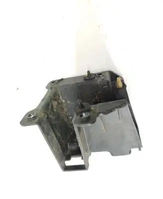 Ford B-MAX Rear bumper mounting bracket AV1117A880AB