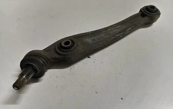 BMW X5 E70 Front lower control arm/wishbone 15V24