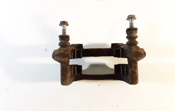 Toyota Auris E180 Brake caliper pad carrier rear Y04929