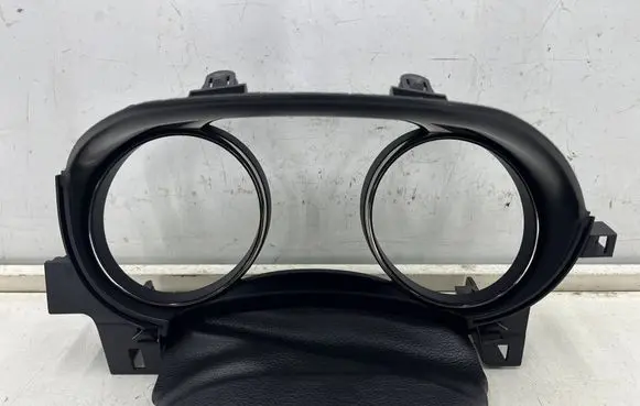 Dashboard trim