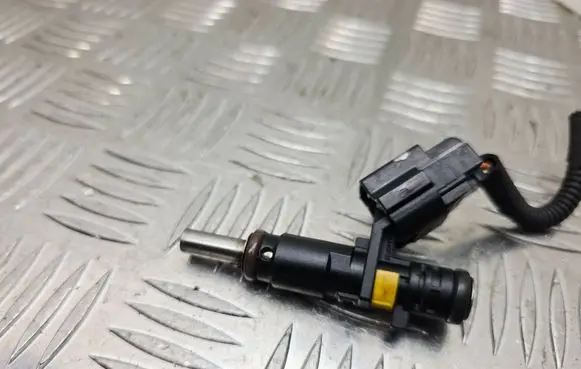 Mini One - Cooper Coupe R56 Fuel injector V752817680 7528176