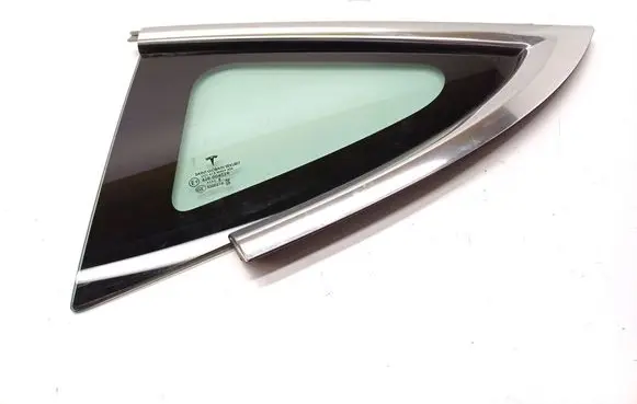 Tesla Model 3 Rear side window 1080703-00-H