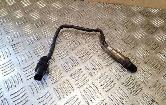 BMW X1 E84 Lambda probe sensor 7801369 0281004079