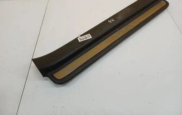 Toyota Avensis T250 Front sill trim cover 6791405040