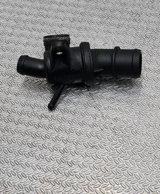 Mercedes-Benz B W245 Thermostat housing A6402000415