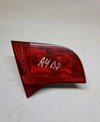 Audi A4 S4 B7 8E 8H Tailgate rear/tail lights 8E9945093