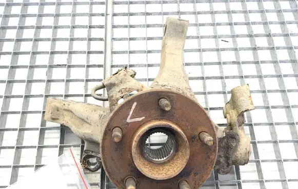 Chevrolet Equinox Front wheel hub spindle knuckle