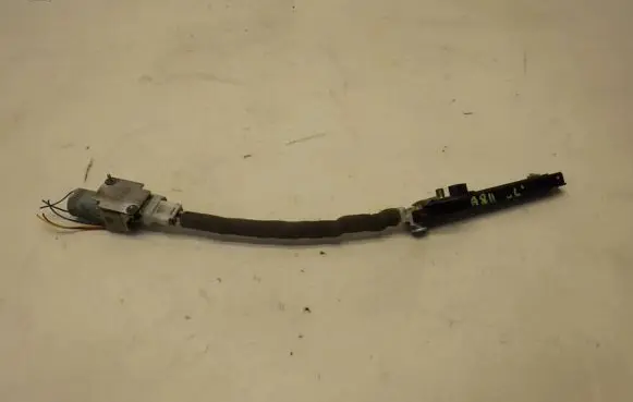 Audi A8 S8 D3 4E Seat belt trim 