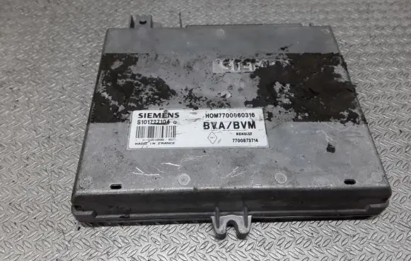 Renault Laguna I Engine control unit/module S101727104 7700873714