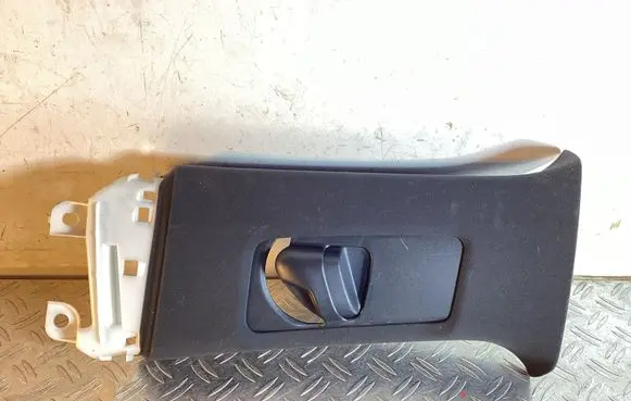 Lexus RX 450H (B) pillar trim (top) 6242048111