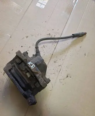 Renault Safrane Front brake caliper 