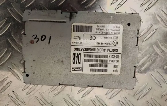 Antenna control unit