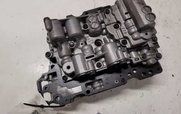 Opel Vectra C Transmission gearbox valve body 